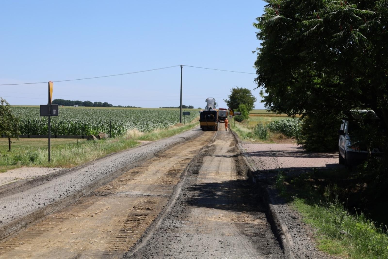 Zdjęcie w galerii na portalu naszraciborz.pl: Czasowe zamknięcie drogi Pawłów–Modzurów. Rozpoczął się III etap przebudowy wiadomości z regionu