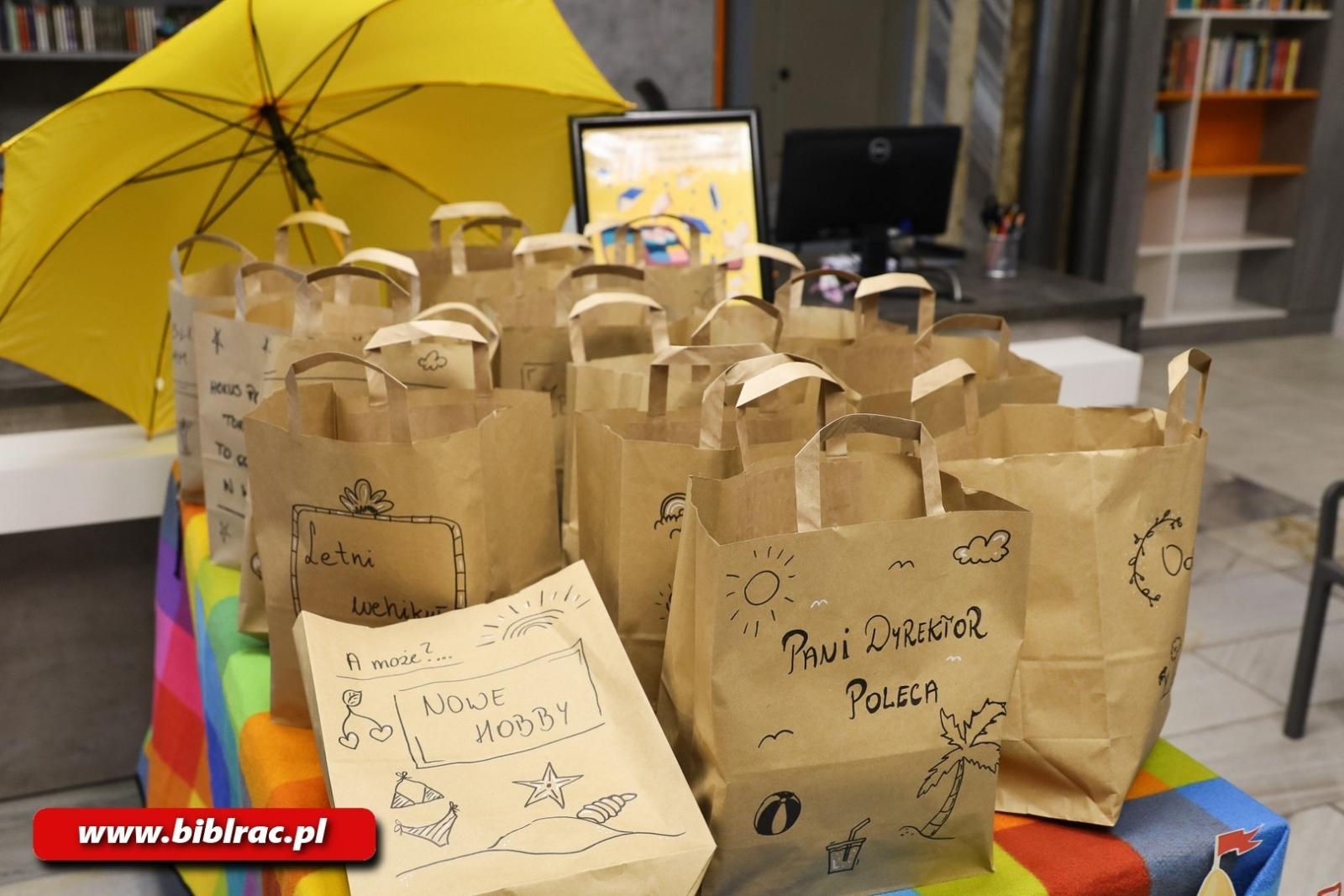 Zdjęcie w galerii na portalu naszraciborz.pl: Pakuj się do czytania! wiadomości z regionu