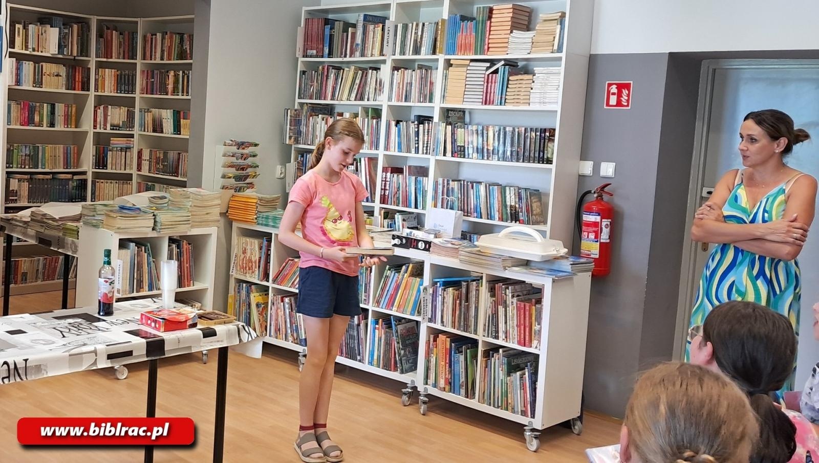 Zdjęcie w galerii na portalu naszraciborz.pl: Książka na wakacje – literackie pożegnanie z KASK-iem wiadomości z regionu