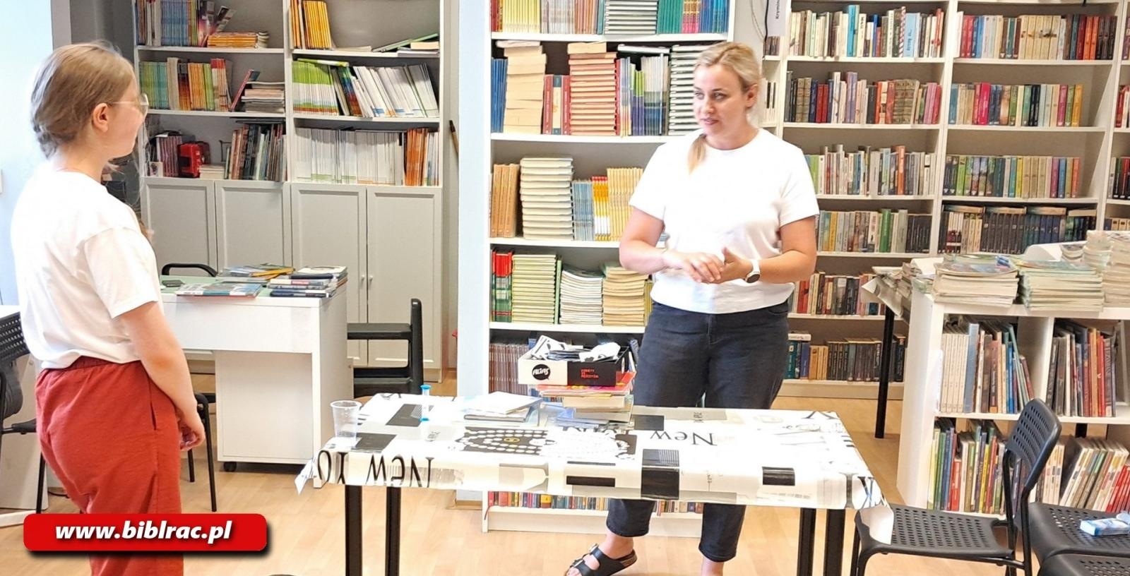 Zdjęcie w galerii na portalu naszraciborz.pl: Książka na wakacje – literackie pożegnanie z KASK-iem wiadomości z regionu