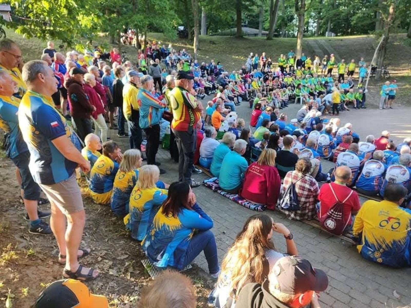 Zdjęcie w galerii na portalu naszraciborz.pl: Raciborzanie na 65. Ogólnopolskim Zlocie PTTK w Skorzęcinie wiadomości z regionu