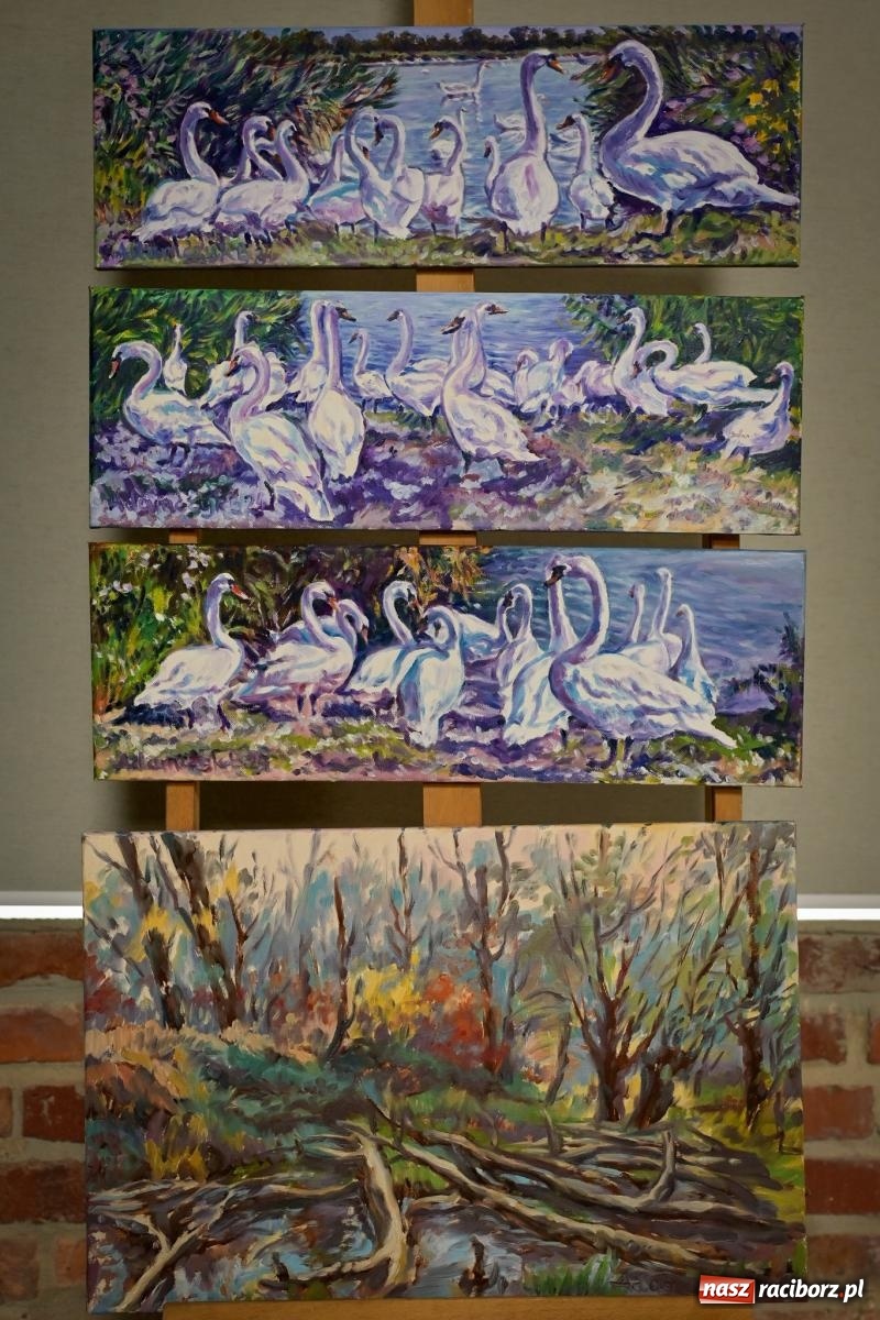 Zdjęcie w galerii na portalu naszraciborz.pl: Wernisaż i konferencja o śląskim stroju ludowym w Tworkowie wiadomości z regionu