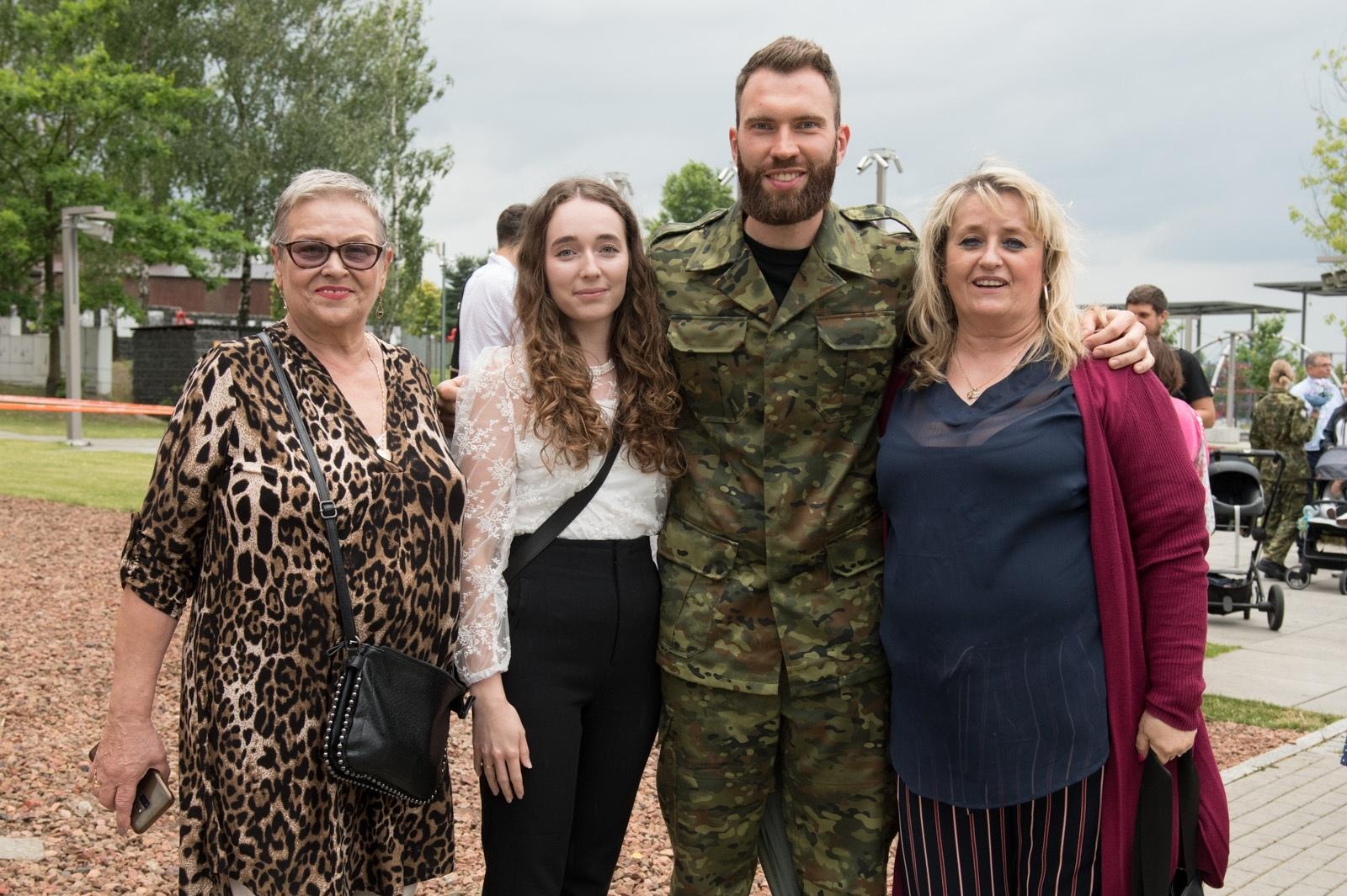 Zdjęcie w galerii na portalu naszraciborz.pl: Uroczyste ślubowanie nowych funkcjonariuszy Śląskiego Oddziału SG i otwarcie Grupy Zamiejscowej w Rybniku wiadomości z regionu