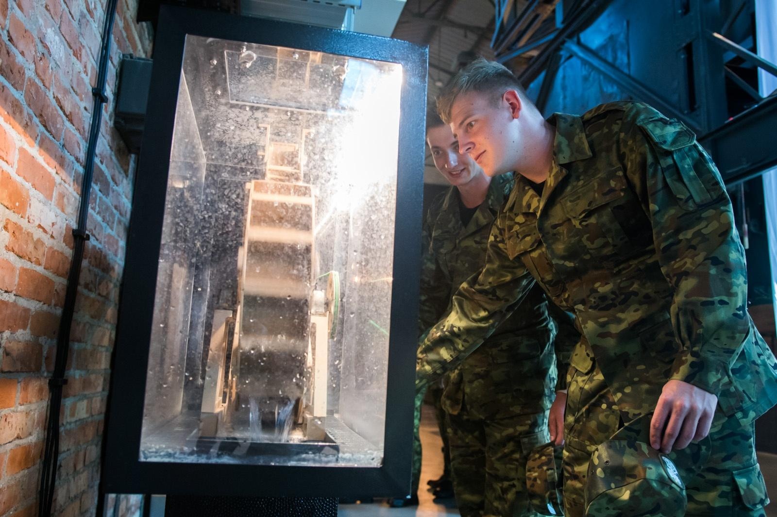 Zdjęcie w galerii na portalu naszraciborz.pl: Uroczyste ślubowanie nowych funkcjonariuszy Śląskiego Oddziału SG i otwarcie Grupy Zamiejscowej w Rybniku wiadomości z regionu