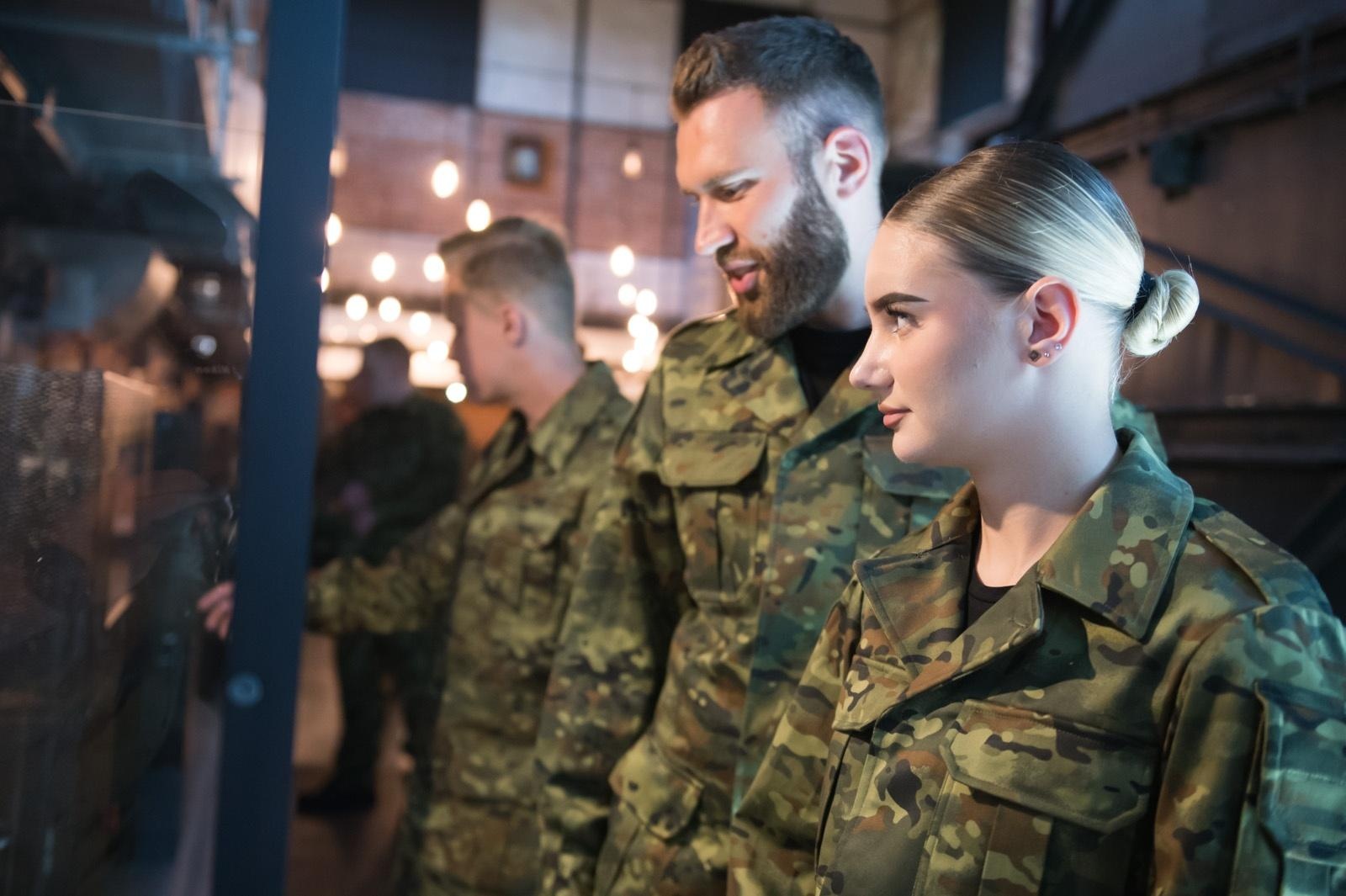 Zdjęcie w galerii na portalu naszraciborz.pl: Uroczyste ślubowanie nowych funkcjonariuszy Śląskiego Oddziału SG i otwarcie Grupy Zamiejscowej w Rybniku wiadomości z regionu