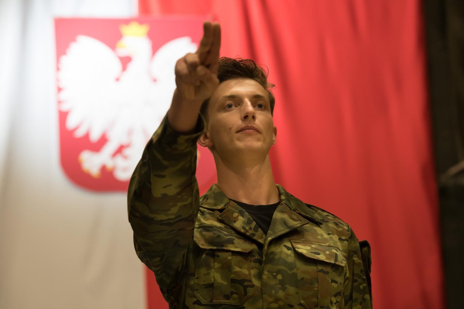 Zdjęcie w galerii na portalu naszraciborz.pl: Uroczyste ślubowanie nowych funkcjonariuszy Śląskiego Oddziału SG i otwarcie Grupy Zamiejscowej w Rybniku wiadomości z regionu