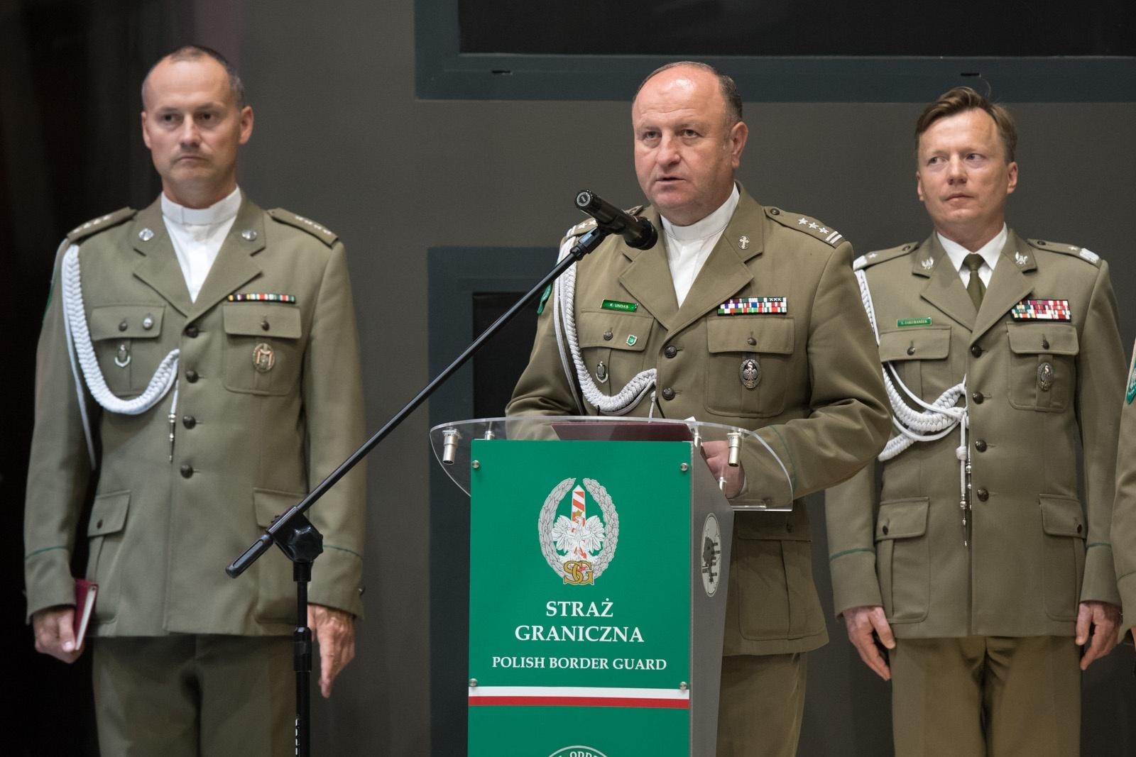 Zdjęcie w galerii na portalu naszraciborz.pl: Uroczyste ślubowanie nowych funkcjonariuszy Śląskiego Oddziału SG i otwarcie Grupy Zamiejscowej w Rybniku wiadomości z regionu