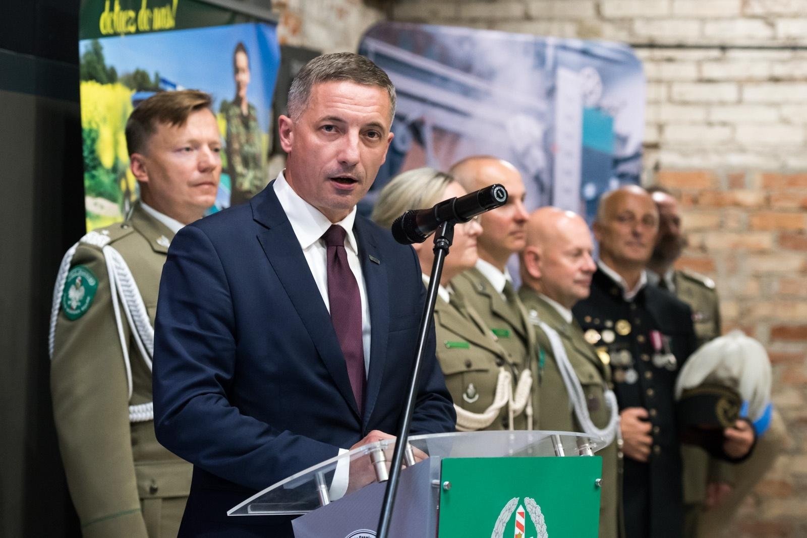 Zdjęcie w galerii na portalu naszraciborz.pl: Uroczyste ślubowanie nowych funkcjonariuszy Śląskiego Oddziału SG i otwarcie Grupy Zamiejscowej w Rybniku wiadomości z regionu