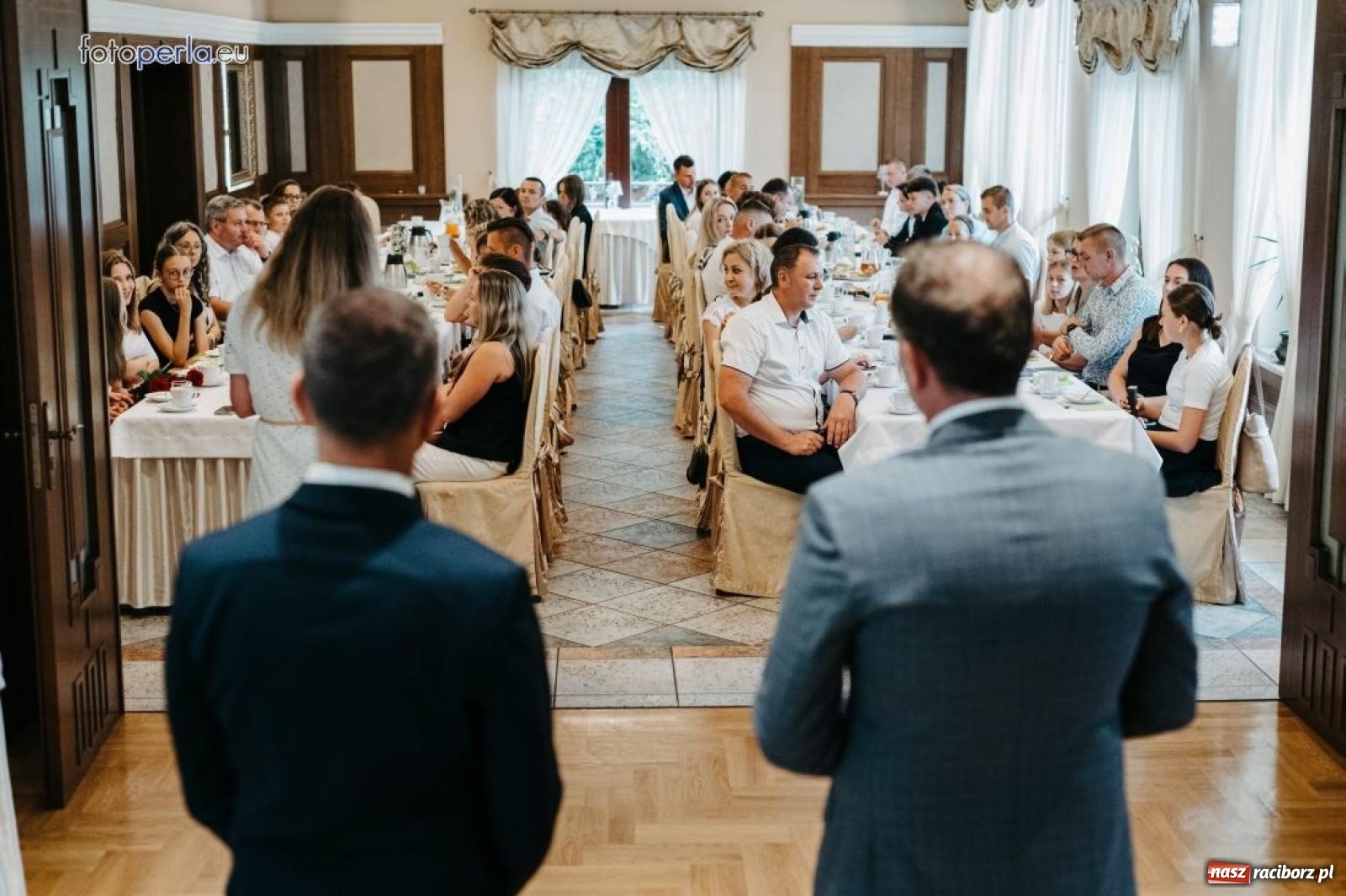 Zdjęcie w galerii na portalu naszraciborz.pl: Najzdolniejsi uczniowie z gminy Krzanowice nagrodzeni przez burmistrza wiadomości z regionu