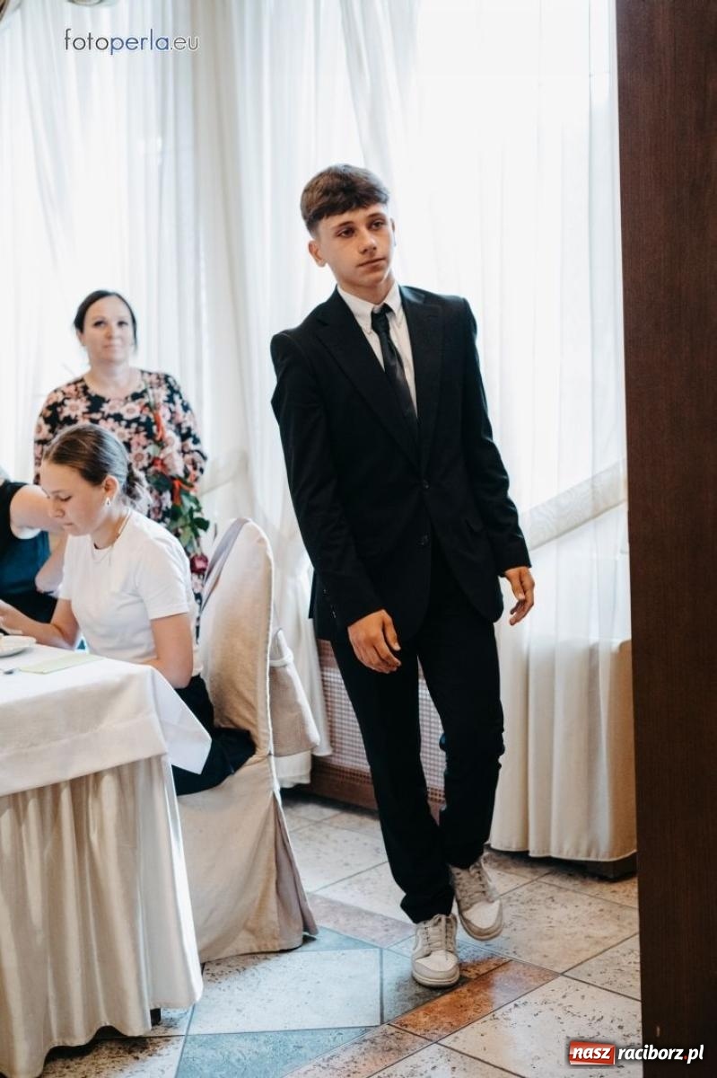 Zdjęcie w galerii na portalu naszraciborz.pl: Najzdolniejsi uczniowie z gminy Krzanowice nagrodzeni przez burmistrza wiadomości z regionu