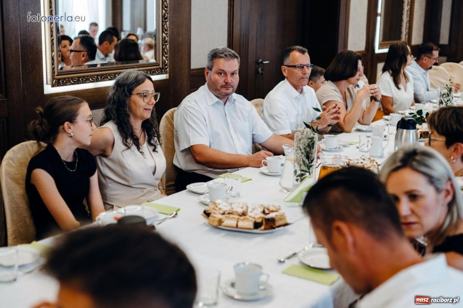 Zdjęcie w galerii na portalu naszraciborz.pl: Najzdolniejsi uczniowie z gminy Krzanowice nagrodzeni przez burmistrza wiadomości z regionu