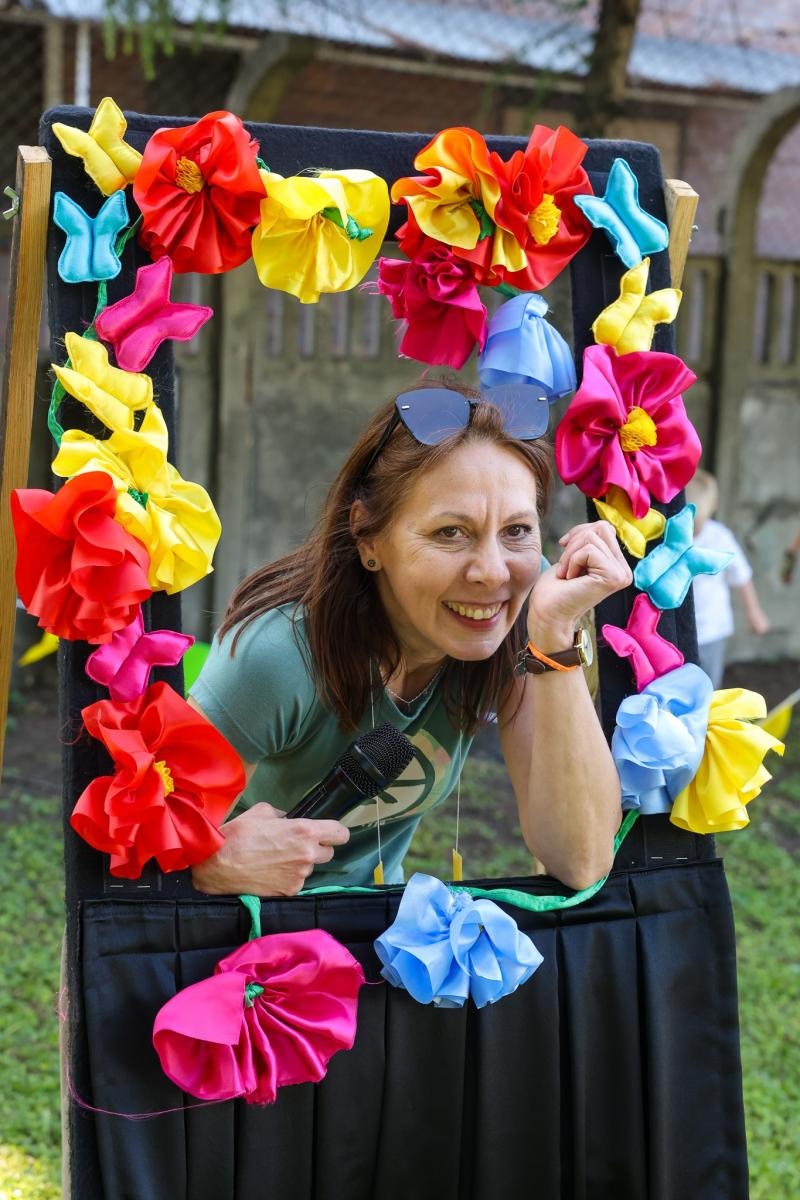 Zdjęcie w galerii na portalu naszraciborz.pl: Piknik Małych Odkrywców Sztuki i Pracowni Rękodzieła RCK w Ogrodzie Strzechy wiadomości z regionu