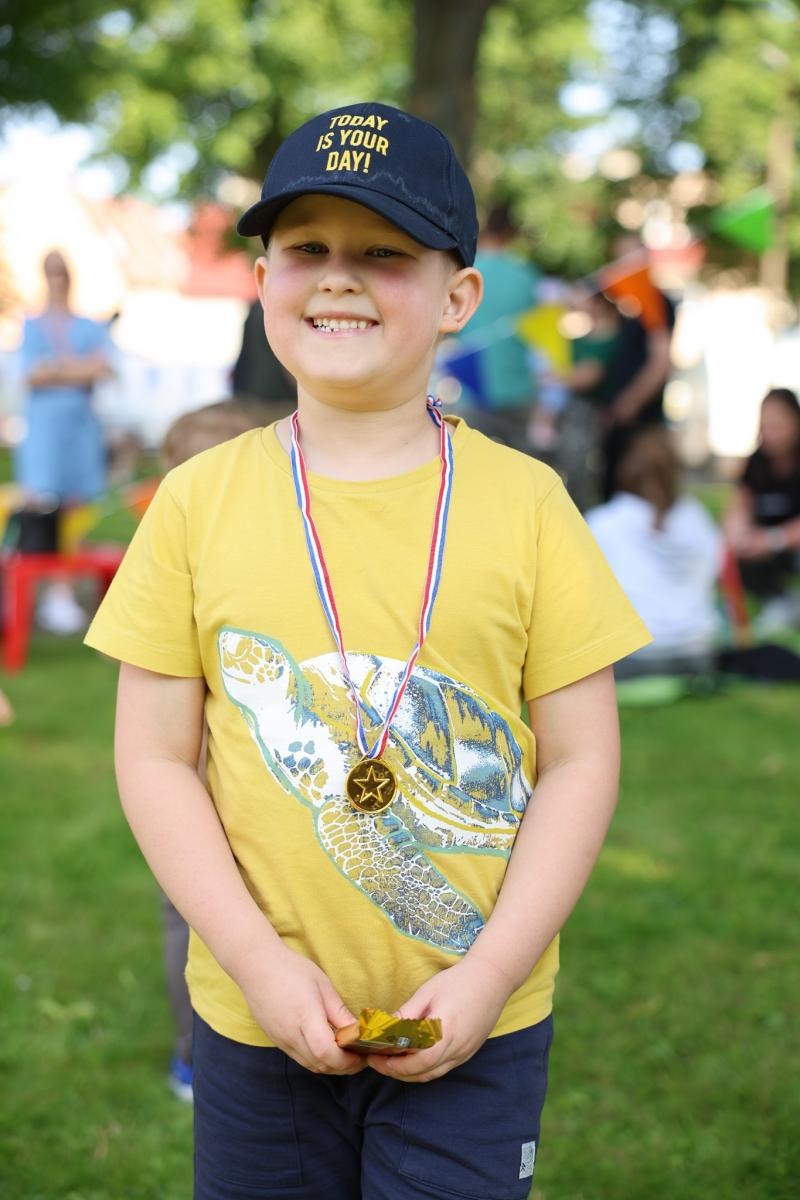 Zdjęcie w galerii na portalu naszraciborz.pl: Piknik Małych Odkrywców Sztuki i Pracowni Rękodzieła RCK w Ogrodzie Strzechy wiadomości z regionu