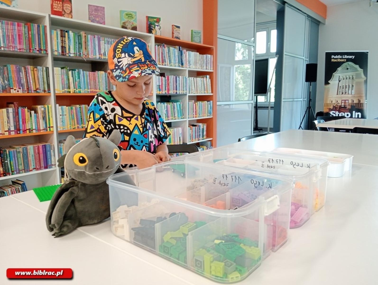 Zdjęcie w galerii na portalu naszraciborz.pl: Biblioteczne kluby – przerwa wakacyjna! wiadomości z regionu