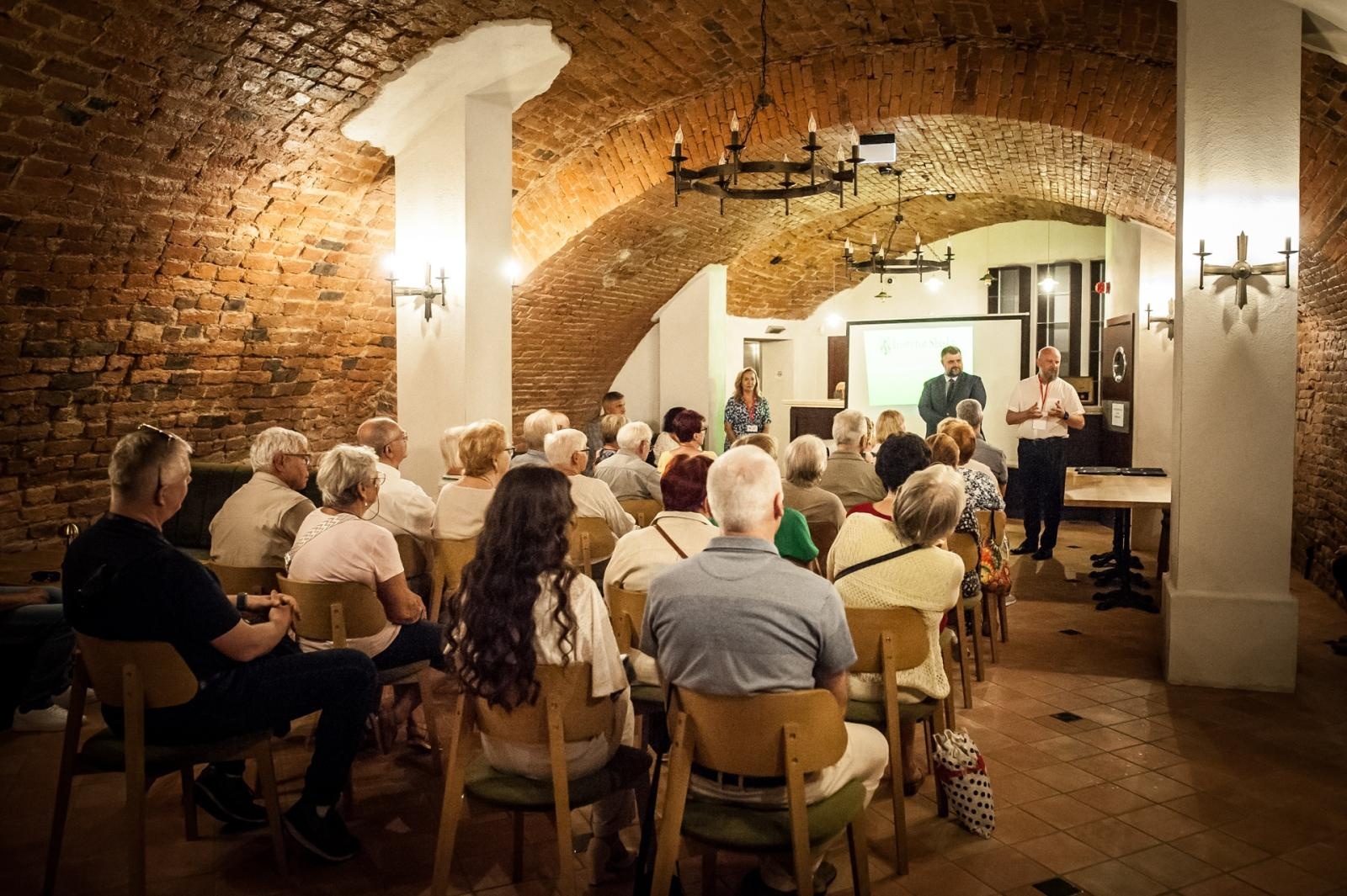 Zdjęcie w galerii na portalu naszraciborz.pl: Instytut Śląski i Archiwum Państwowe nowymi partnerami Zamku Piastowskiego w Raciborzu  wiadomości z regionu
