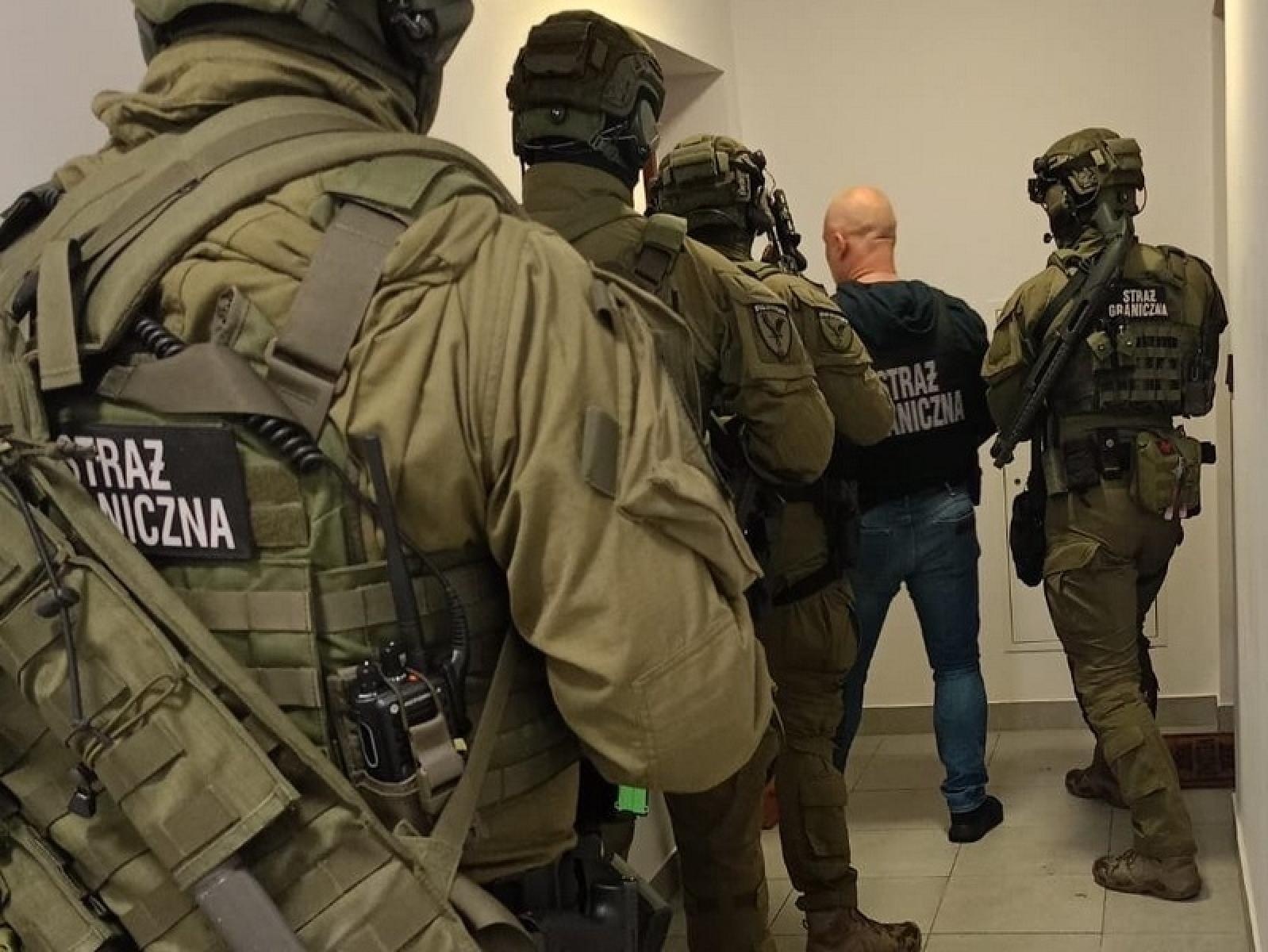 Zdjęcie w galerii na portalu naszraciborz.pl: Śląska SG z Raciborza rozbiła grupę przestępczą, zajmującą się organizowaniem nielegalnej migracji wiadomości z regionu