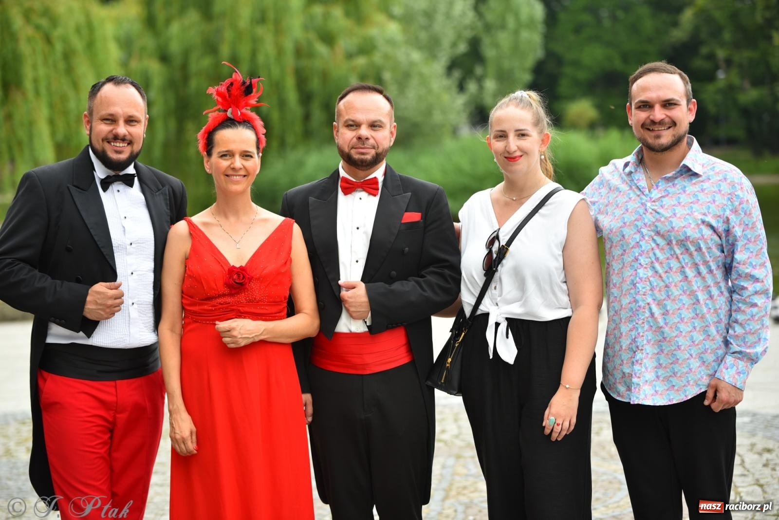 Zdjęcie w galerii na portalu naszraciborz.pl: Muzyka z duszą – Operetka Wrocławska w Raciborzu [FOTO i WIDEO] wiadomości z regionu