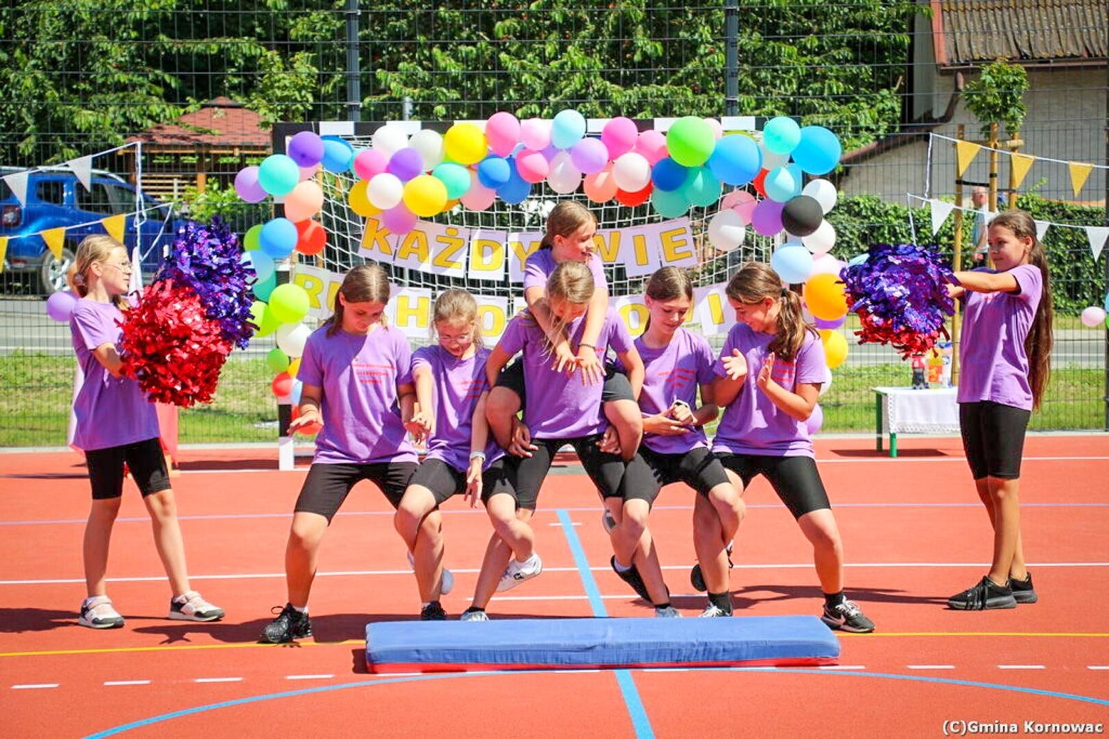 Zdjęcie w galerii na portalu naszraciborz.pl: Sportowe serce Kobyli bije mocniej. Nowoczesny kompleks oficjalnie otwarty wiadomości z regionu