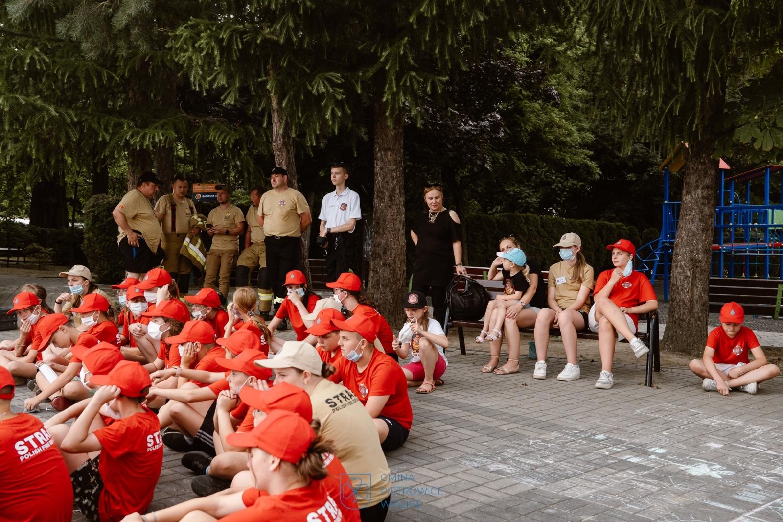 Zdjęcie w galerii na portalu naszraciborz.pl: Młodzi strażacy szkolili się w Pawłowie. Letni obóz OSP pełen nauki i przygód wiadomości z regionu
