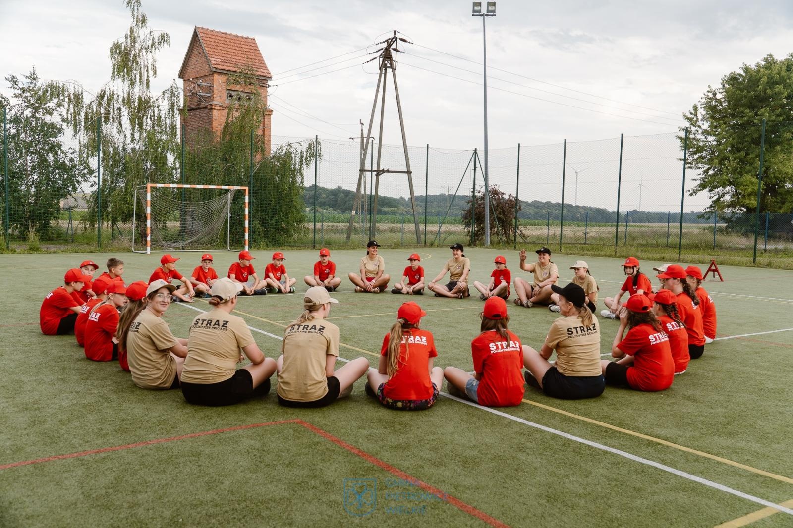 Zdjęcie w galerii na portalu naszraciborz.pl: Młodzi strażacy szkolili się w Pawłowie. Letni obóz OSP pełen nauki i przygód wiadomości z regionu