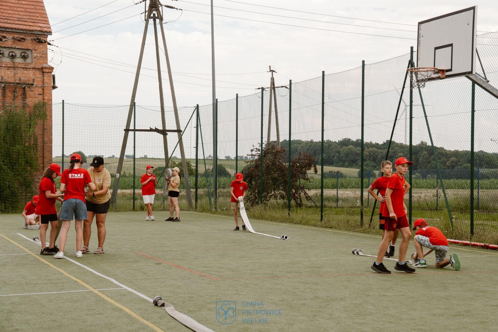 Zdjęcie w galerii na portalu naszraciborz.pl: Młodzi strażacy szkolili się w Pawłowie. Letni obóz OSP pełen nauki i przygód wiadomości z regionu