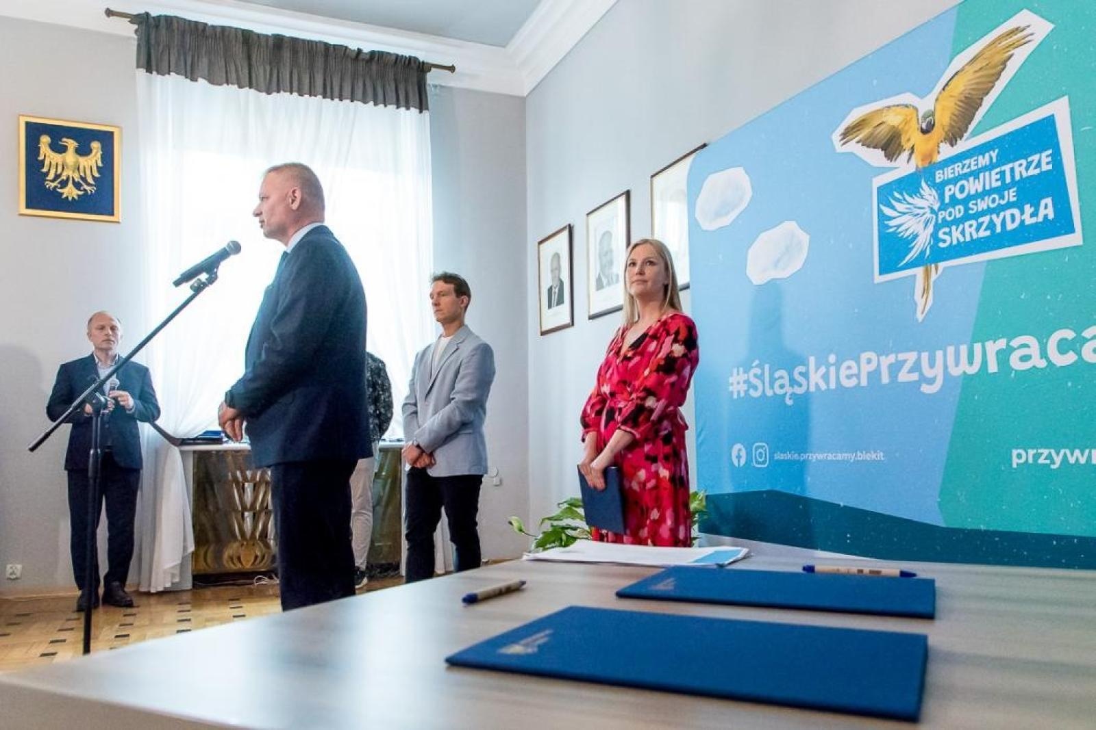 Zdjęcie w galerii na portalu naszraciborz.pl: Śląskie stawia na jakość powietrza wiadomości z regionu