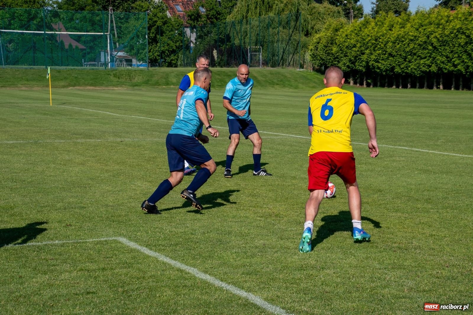 Zdjęcie w galerii na portalu naszraciborz.pl: Międzynarodowy Turniej Oldbojów o Puchar Wójta Gminy Krzyżanowice [FOTO i WIDEO] wiadomości z regionu