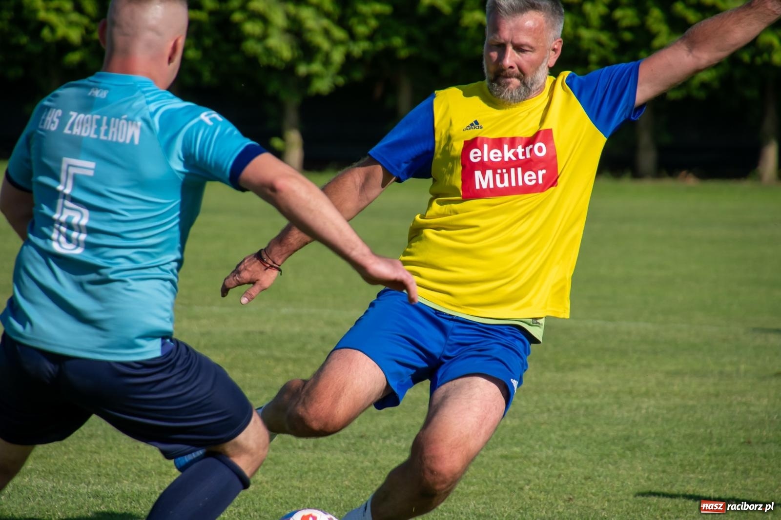 Zdjęcie w galerii na portalu naszraciborz.pl: Międzynarodowy Turniej Oldbojów o Puchar Wójta Gminy Krzyżanowice [FOTO i WIDEO] wiadomości z regionu