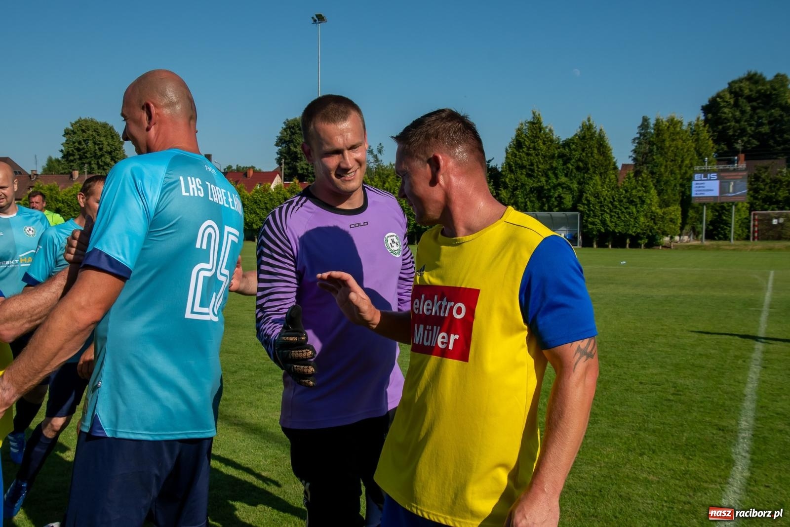 Zdjęcie w galerii na portalu naszraciborz.pl: Międzynarodowy Turniej Oldbojów o Puchar Wójta Gminy Krzyżanowice [FOTO i WIDEO] wiadomości z regionu