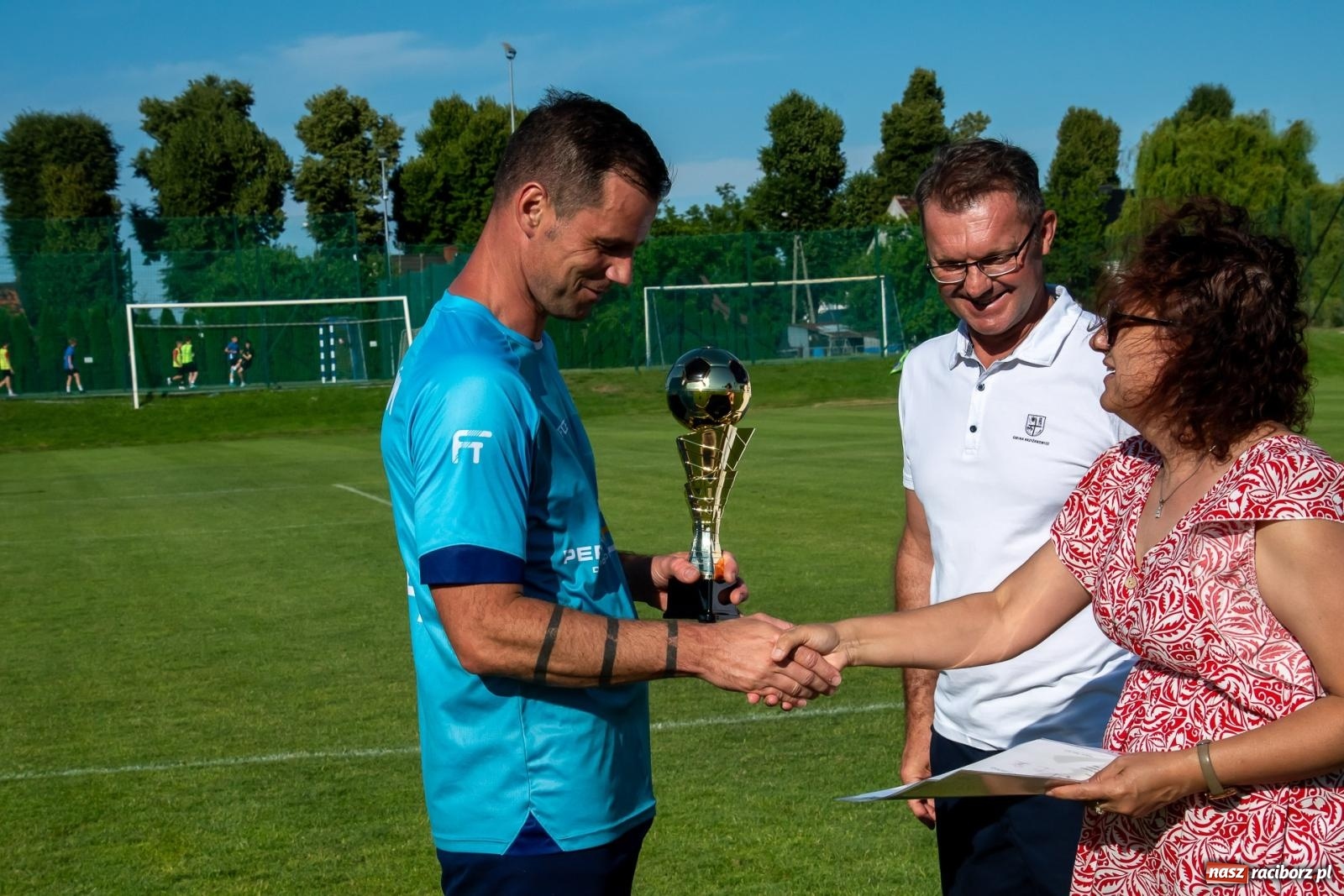 Zdjęcie w galerii na portalu naszraciborz.pl: Międzynarodowy Turniej Oldbojów o Puchar Wójta Gminy Krzyżanowice [FOTO i WIDEO] wiadomości z regionu