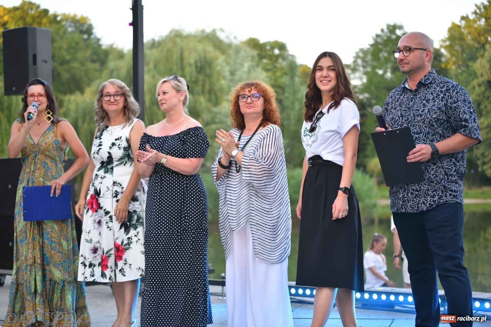 Zdjęcie w galerii na portalu naszraciborz.pl: Magia tańca i wspólnej zabawy. Tancerze z Polski i Czech podsumowali obóz pokazem i potańcówką w parku im. Miasta Roth wiadomości z regionu