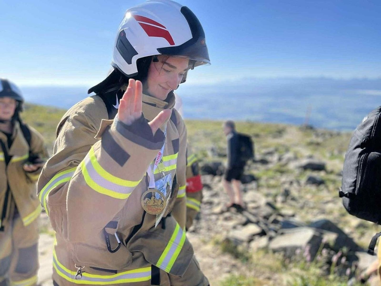 Zdjęcie w galerii na portalu naszraciborz.pl: Piąta górska wyprawa strażaków zakończona sukcesem. Ze szczytu Babiej Góry wybrzmiał apel - zostań potencjalnym dawcą szpiku! wiadomości z regionu