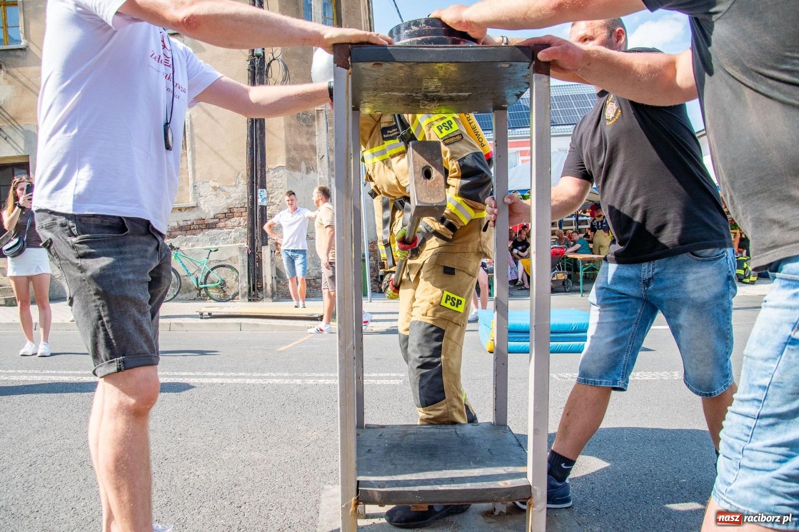 Zdjęcie w galerii na portalu naszraciborz.pl: Zawody Żelazny jak Strażak w Krzanowicach. Czesi na podium [FOTO i WIDEO] wiadomości z regionu