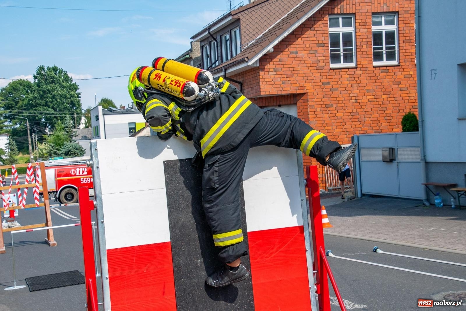 Zdjęcie w galerii na portalu naszraciborz.pl: Zawody Żelazny jak Strażak w Krzanowicach. Czesi na podium [FOTO i WIDEO] wiadomości z regionu
