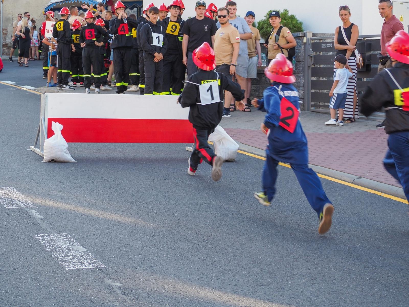 Zdjęcie w galerii na portalu naszraciborz.pl: Żelazny Mały Strażak - zawody w Krzanowicach wiadomości z regionu