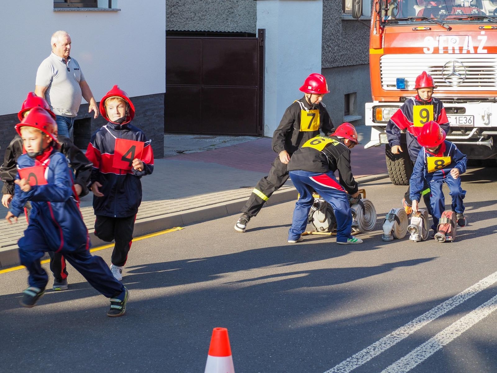 Zdjęcie w galerii na portalu naszraciborz.pl: Żelazny Mały Strażak - zawody w Krzanowicach wiadomości z regionu