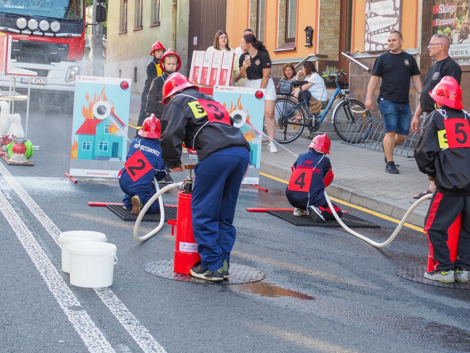 Zdjęcie w galerii na portalu naszraciborz.pl: Żelazny Mały Strażak - zawody w Krzanowicach wiadomości z regionu