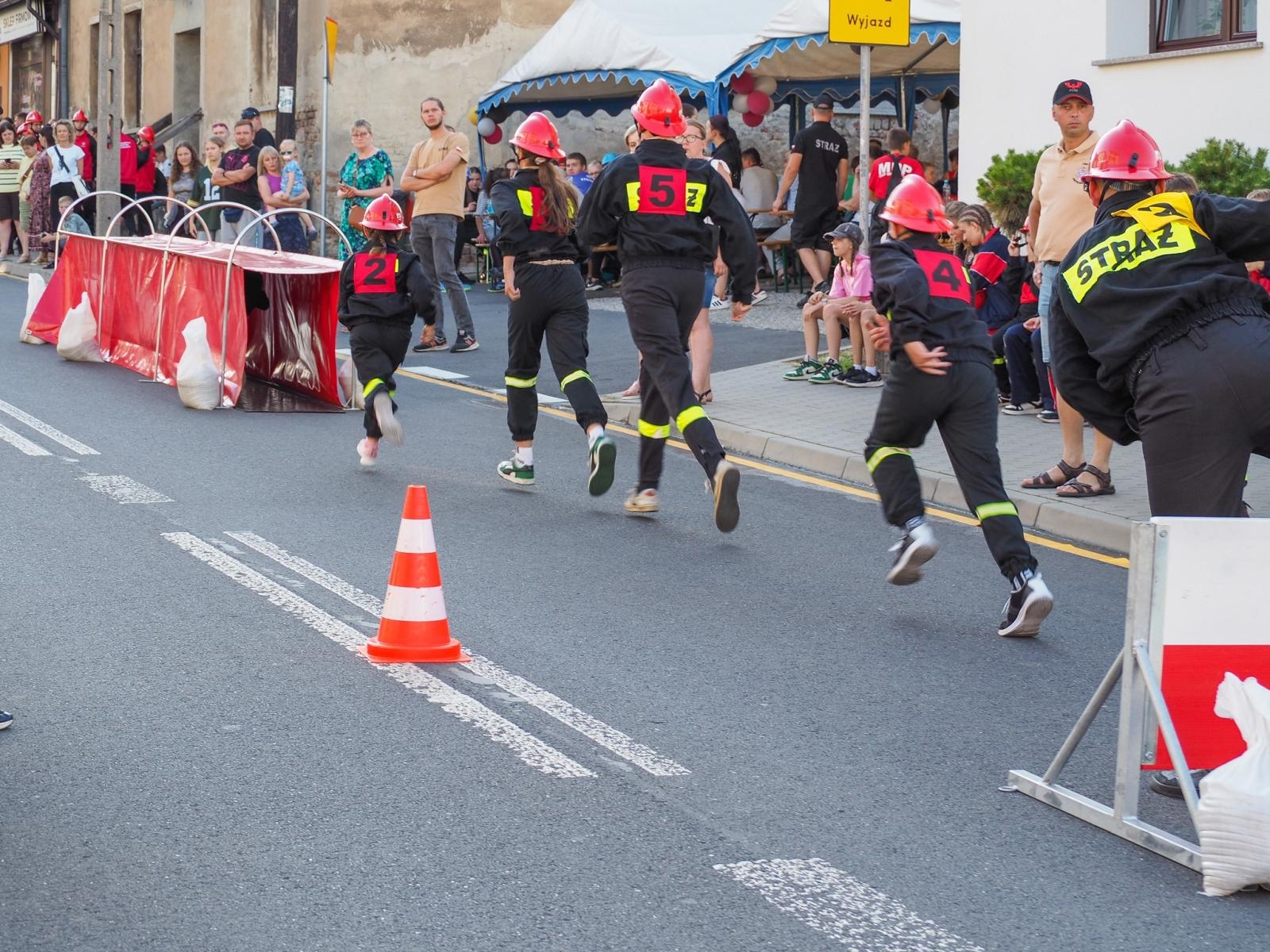 Zdjęcie w galerii na portalu naszraciborz.pl: Żelazny Mały Strażak - zawody w Krzanowicach wiadomości z regionu