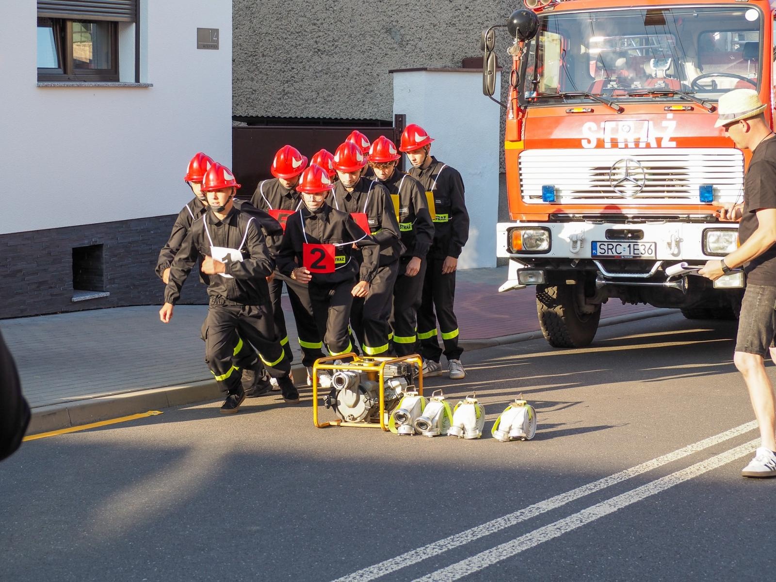 Zdjęcie w galerii na portalu naszraciborz.pl: Żelazny Mały Strażak - zawody w Krzanowicach wiadomości z regionu