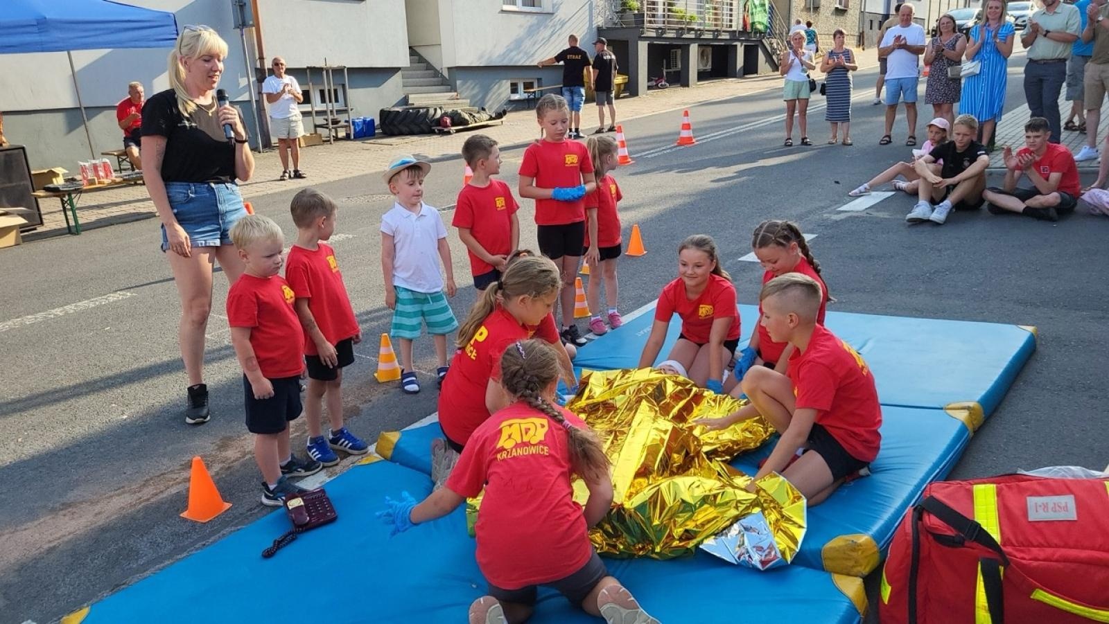 Zdjęcie w galerii na portalu naszraciborz.pl: Żelazny Mały Strażak - zawody w Krzanowicach wiadomości z regionu