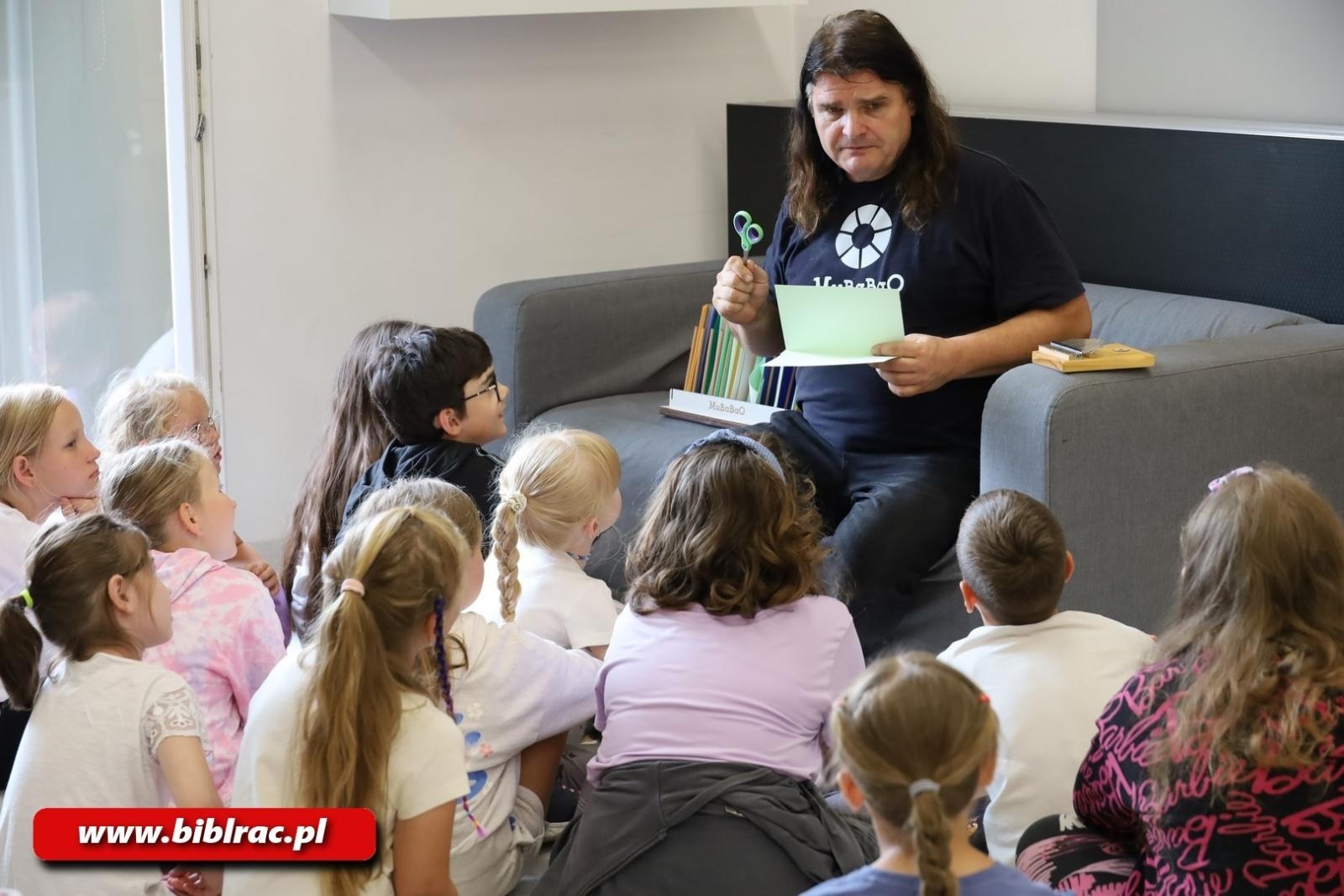 Zdjęcie w galerii na portalu naszraciborz.pl: Ogranicza nas tylko wyobraźnia! Muzeum Bajek, Baśni i Opowieści z wizytą w Raciborzu wiadomości z regionu