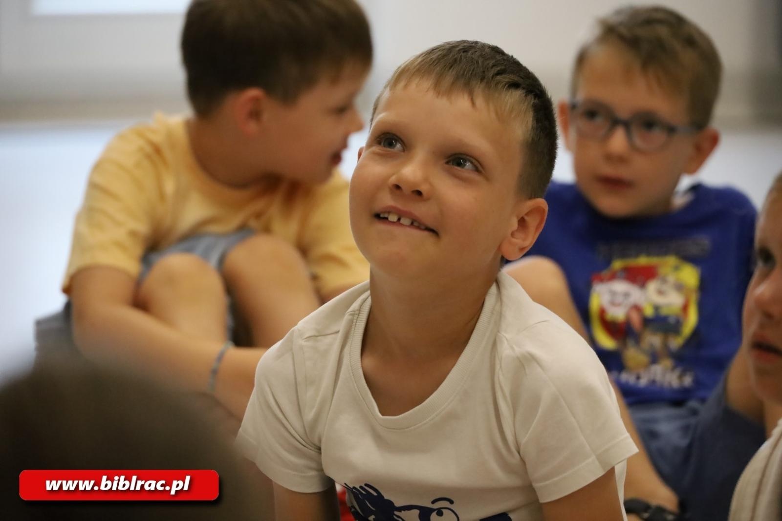 Zdjęcie w galerii na portalu naszraciborz.pl: Ogranicza nas tylko wyobraźnia! Muzeum Bajek, Baśni i Opowieści z wizytą w Raciborzu wiadomości z regionu