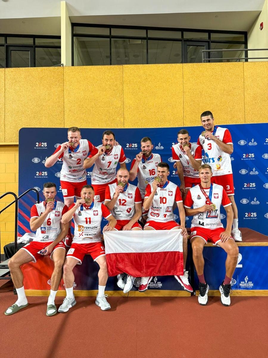 Zdjęcie w galerii na portalu naszraciborz.pl: Strażacy z Raciborza z medalem na Światowych Igrzyskach Służb Mundurowych w USA! wiadomości z regionu