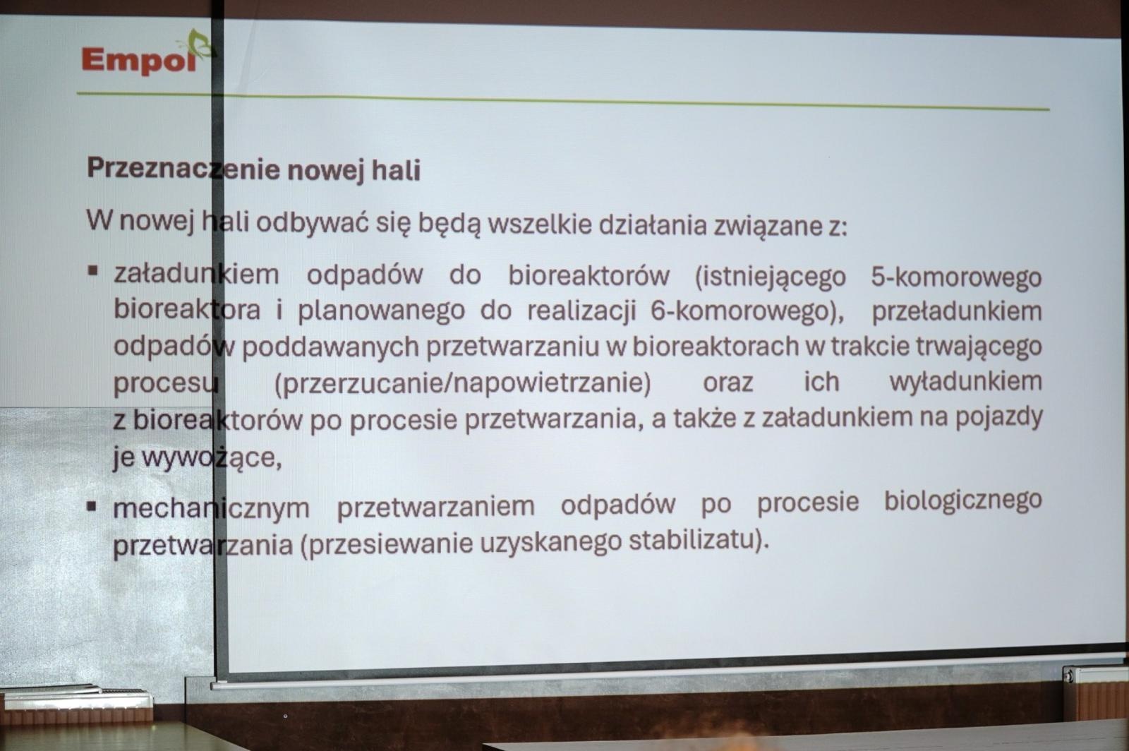 Zdjęcie w galerii na portalu naszraciborz.pl: Brzezie nadal walczy z odorami. Mieszkańcy oczekują konkretnych działań – Empol ma czas do 11 lipca wiadomości z regionu
