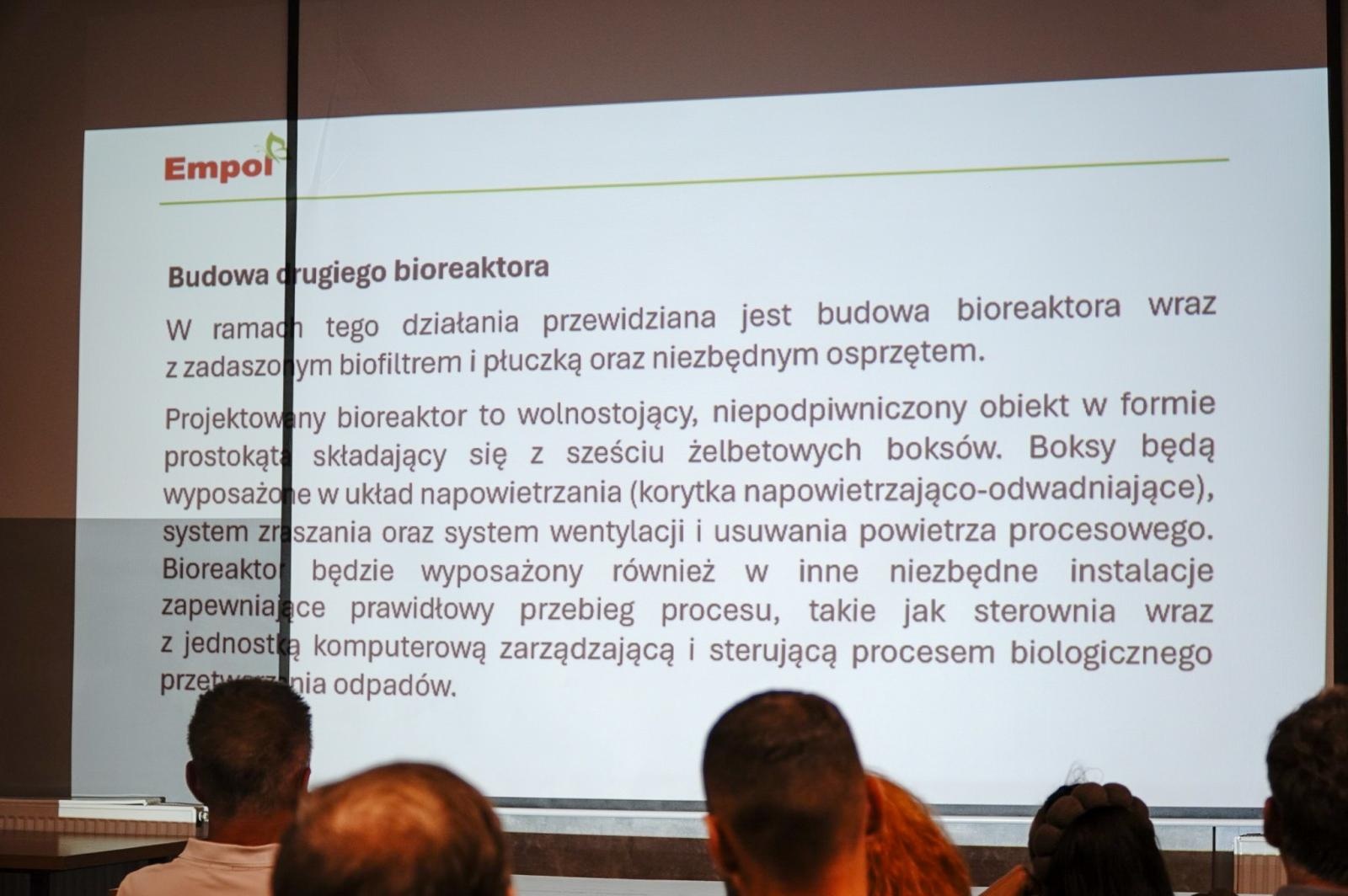 Zdjęcie w galerii na portalu naszraciborz.pl: Brzezie nadal walczy z odorami. Mieszkańcy oczekują konkretnych działań – Empol ma czas do 11 lipca wiadomości z regionu