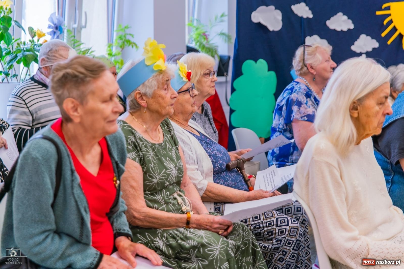 Zdjęcie w galerii na portalu naszraciborz.pl: Spotkanie z bliskimi. Otwarte drzwi Dziennego Domu Pomocy Społecznej [FOTO i WIDEO] wiadomości z regionu
