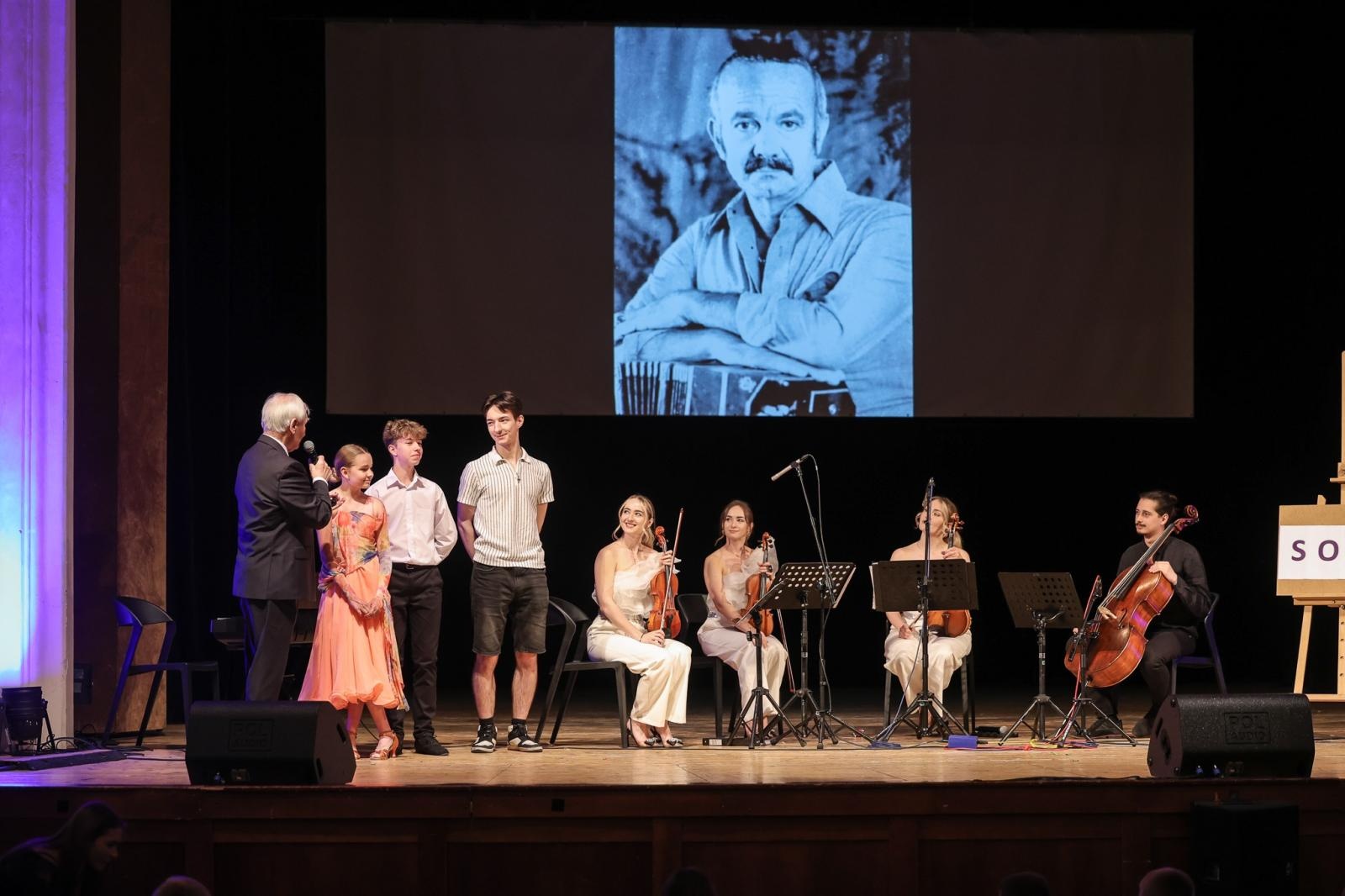 Zdjęcie w galerii na portalu naszraciborz.pl: Solo, duo, trio, czyli kwartet APPASIONATO na finał Koncertów Umuzykalniających w RCK wiadomości z regionu