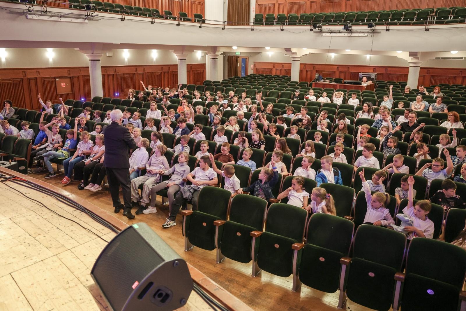 Zdjęcie w galerii na portalu naszraciborz.pl: Solo, duo, trio, czyli kwartet APPASIONATO na finał Koncertów Umuzykalniających w RCK wiadomości z regionu