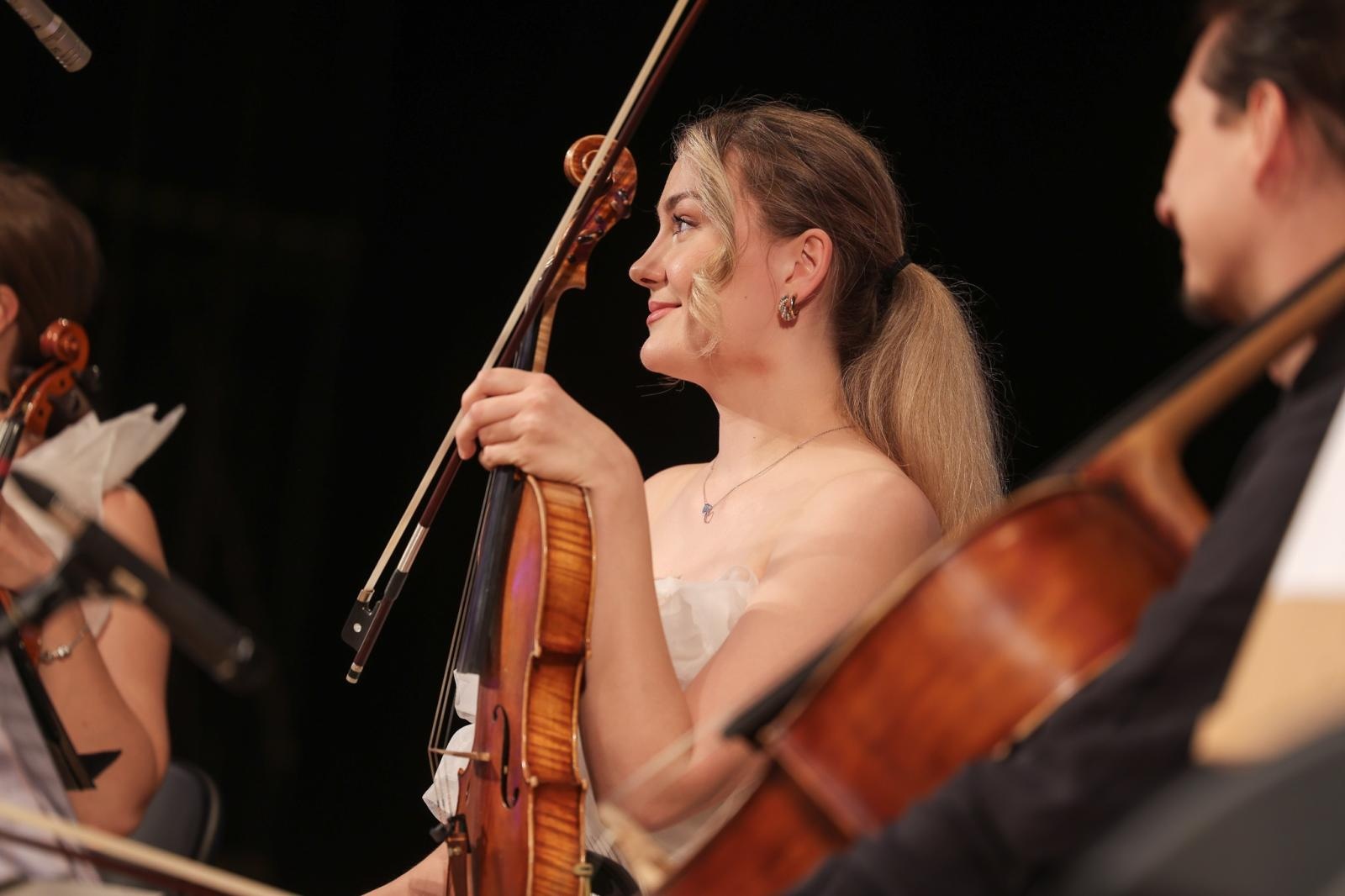 Zdjęcie w galerii na portalu naszraciborz.pl: Solo, duo, trio, czyli kwartet APPASIONATO na finał Koncertów Umuzykalniających w RCK wiadomości z regionu