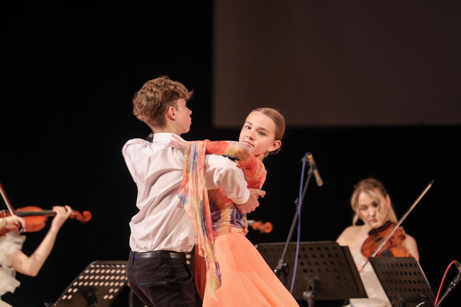 Zdjęcie w galerii na portalu naszraciborz.pl: Solo, duo, trio, czyli kwartet APPASIONATO na finał Koncertów Umuzykalniających w RCK wiadomości z regionu